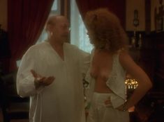 Голая грудь Татьяны Догилевой в фильме «Яма» фото #12