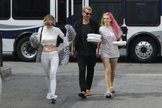 Возбуждающие сосочки Беллы Торн в эротическом наряде в Северном Голливуде фото #13