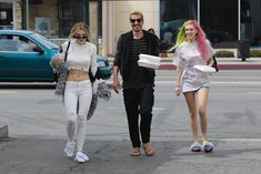 Возбуждающие сосочки Беллы Торн в эротическом наряде в Северном Голливуде фото #14