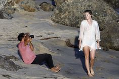 Горячая Айрленд Болдуин засветила грудь для фотосессии на Малибу фото #27