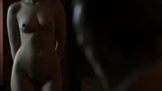 Полностью голая Агнешка Павелкевич снялась в фильме «Убить бобра» фото #6