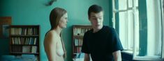 Голая грудь Александры Ревенко в фильме «Ученик» фото #4