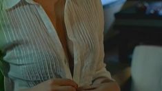 Александра Флоринская показала грудь и попу в сериале «Каменская 3» фото #4