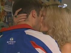 Голая грудь Александры Флоринской в сериале «Провинциалы» фото #6