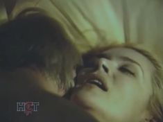 Голая попа Алены Яковлевой в сериале «Черная комната» фото #1