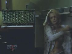 Голая попа Алены Яковлевой в сериале «Черная комната» фото #5