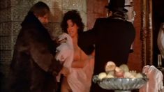 Полностью голая Алла Майкова в фильме «Агония» фото #1