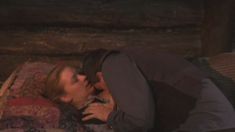 Голые сиськи Анастасии Бобровой в сериале «Талаш» фото #3