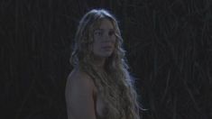 Голые сиськи Анастасии Бобровой в сериале «Талаш» фото #4