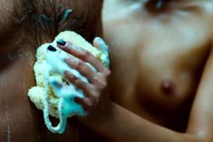 Полностью голая Анастасия Цветаева в фильме «Стерва для чемпиона»