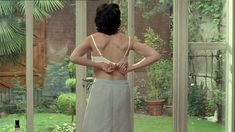 Полностью голая Анн Косенс в фильме «Секрет» фото #1