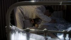 Анна Капалева снялась голой в сериале «Дом образцового содержания» фото #16