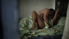 Голая попа Анны Лутцевой в сериале «Степные дети» фото #2