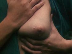 Анна Назарьева снялась голой в фильме «Кумпарсита» фото #4