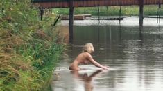 Анна Старшенбаум снялась голой в фильме «Красотка» фото #4