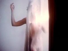 Анна Тихонова снялась голой в фильме «Полет ночной бабочки» фото #3