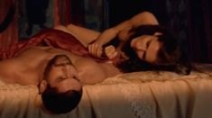 Голая грудь Анны Халилулиной в сериале «Грозное время» фото #5