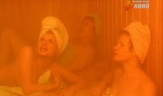 Голая попа Анны Шерлинг в сериале «Ангел на дорогах» фото #3