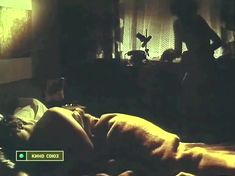 Астрида Кайриша засветила грудь в фильме «Вечерний вариант» фото #3