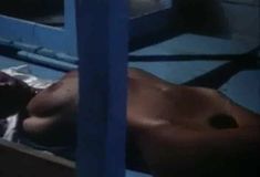 Полностью голая Бетти Верже в фильме «Греческая смоковница» фото #4