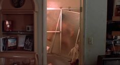 Полностью голая Валери Каприски в фильме «На последнем дыхании» фото #13