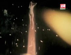 Полностью голая Валерия Лиходей в фильме «Свеча» фото #2