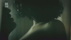 Голая грудь Виктории Варлей в фильме «Истальгия» фото #4