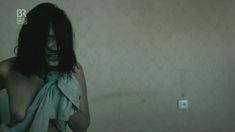 Голая грудь Виктории Варлей в фильме «Истальгия» фото #13