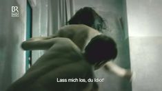 Голая грудь Виктории Варлей в фильме «Истальгия» фото #21