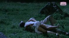 Глафира Тарханова засветила грудь в сериале «Громовы» фото #1