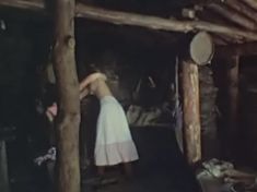 Голая грудь Дареджан Харшиладзе в фильме «День длиннее ночи» фото #12