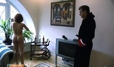 Абсолютно голая Дарья Волга в фильме «Лиса Алиса» фото #9