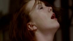 Дарья Мороз оголила грудь и попу в сериале «Крапленый» фото #2