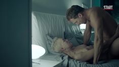 Голая грудь Дарьи Мороз в сериале «Содержанки» фото #20
