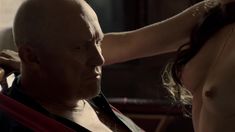 Джейн Мэй Грейвз снялась голой в сериале «Ответный удар» фото #10