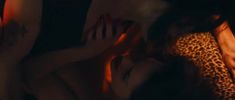 Голая грудь Джордан Лэйн Прайс в фильме «Грязь» фото #1