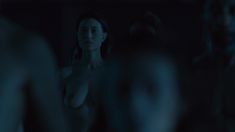 Джулия Джонс показала голую грудь в сериале «Мир Дикого Запада» фото #2