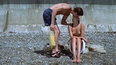 Голая грудь Евгении Трофимовой в фильме «Летний дождь» фото #5