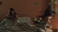 Голая грудь Евгении Трофимовой в фильме «Летний дождь» фото #16