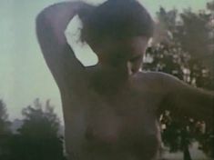 Екатерина Иванова снялась голой в фильме «Посвящение в любовь» фото #4