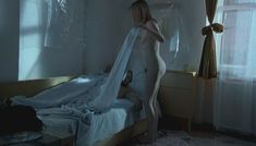 Полностью голая Екатерина Никитина в сериале «Женщины в игре без правил» фото #5