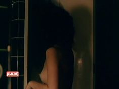 Голые сиськи Елены Величко в фильме «Ленинград. Ноябрь» фото #14