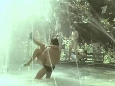 Елена Гаршина снялась голой в фильме «Ау! Ограбление поезда» фото #2