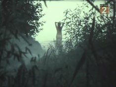 Голая попа Елены Кондратьевой в фильме «Не забудь оглянуться» фото #2