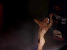 Полностью голая Елена Полякова в фильме «Парниковый эффект» фото #9