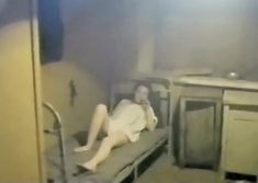 Елена Попова снялась голой в фильме «Самостоятельная жизнь» фото #1