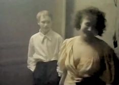 Елена Попова снялась голой в фильме «Самостоятельная жизнь» фото #11