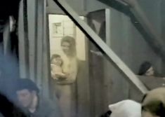 Елена Попова снялась голой в фильме «Самостоятельная жизнь» фото #15