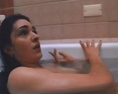 Голая грудь Елены Сероповой в фильме «Без улик» фото #4