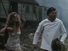 Елена Смолина засветила грудь в сериале «Конь Белый» фото #5